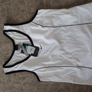 nwt nike sports top